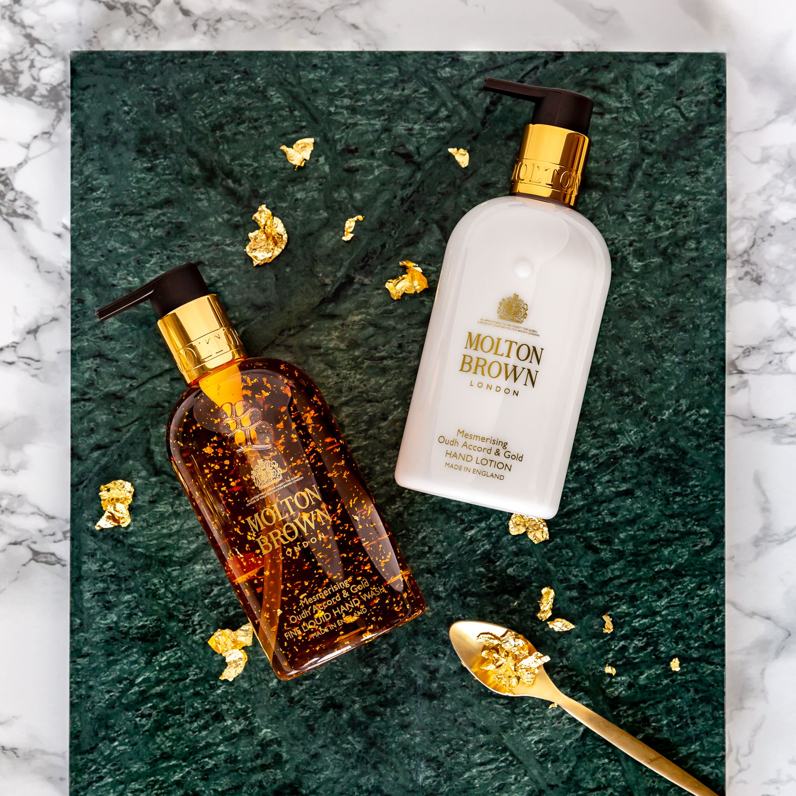 Molton Brown Mesmerising Oudh Accord & Gold Fine Liquid Hand Wash