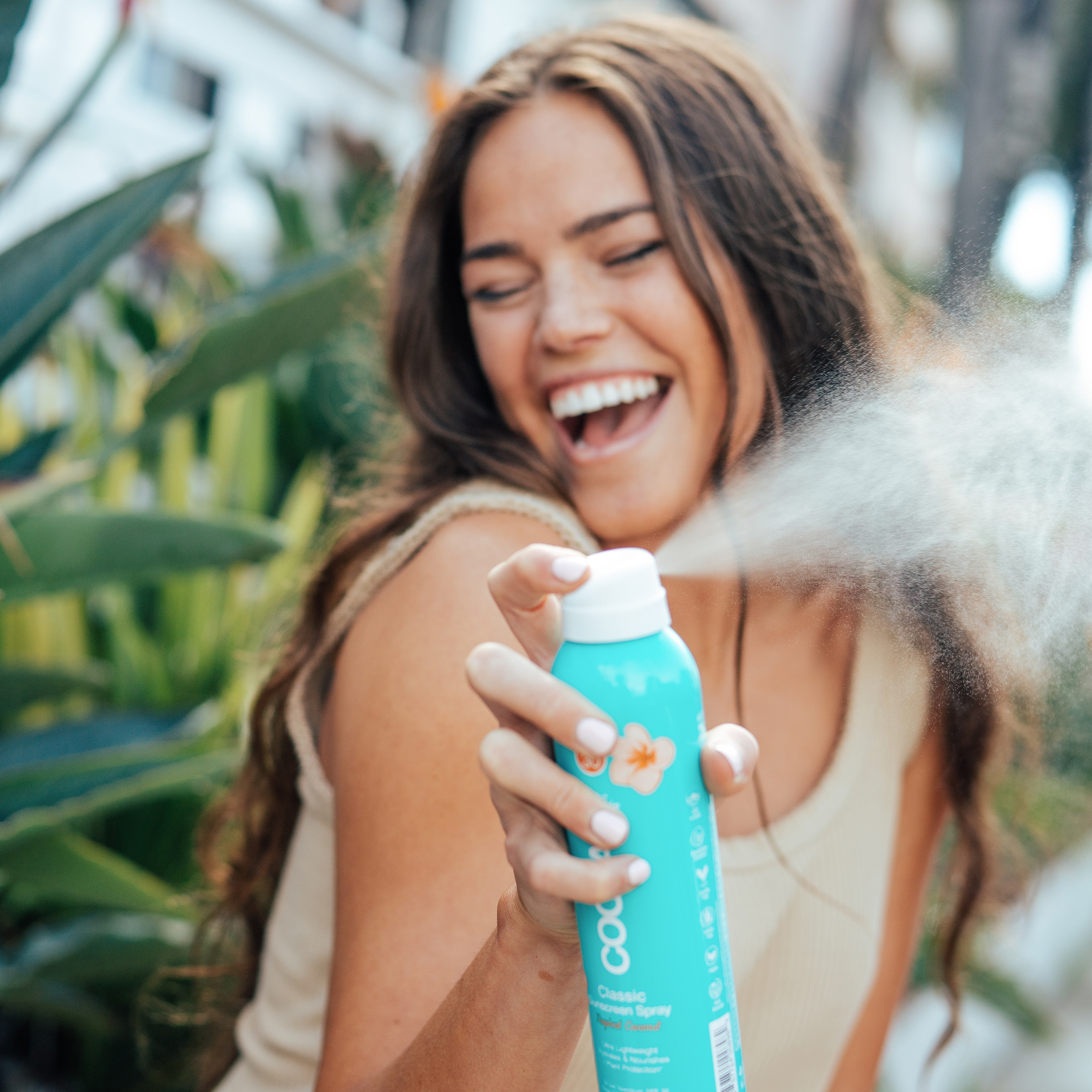 Coola Classic Body Spray Tropical Coconut SPF 30