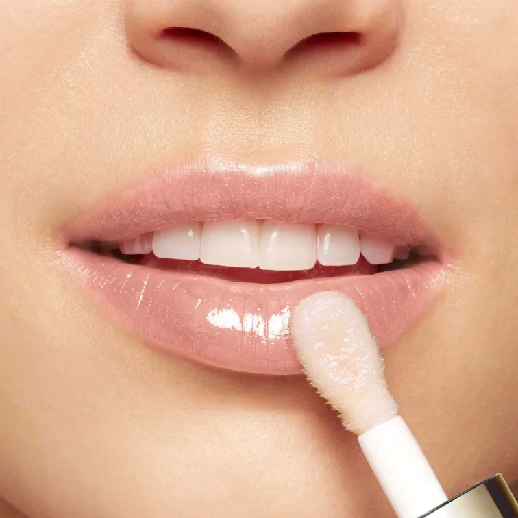 Clarins Lip Comfort Oil Clarins Lip Comfort Oil