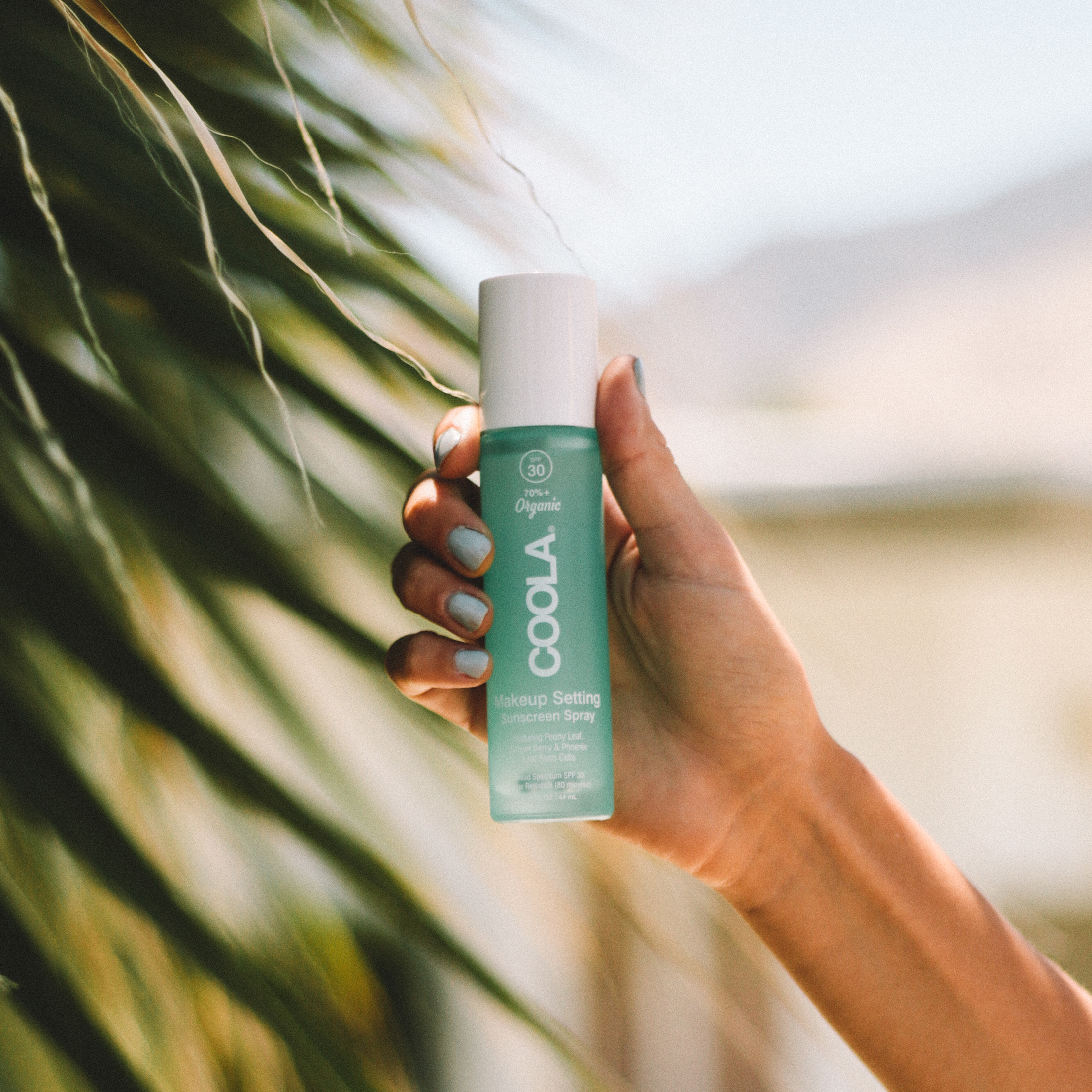 Coola Face Green Tea / Aloe Makeup Setting Spray SPF 30 Coola Face Green Tea / Aloe Makeup Setting Spray SPF 30