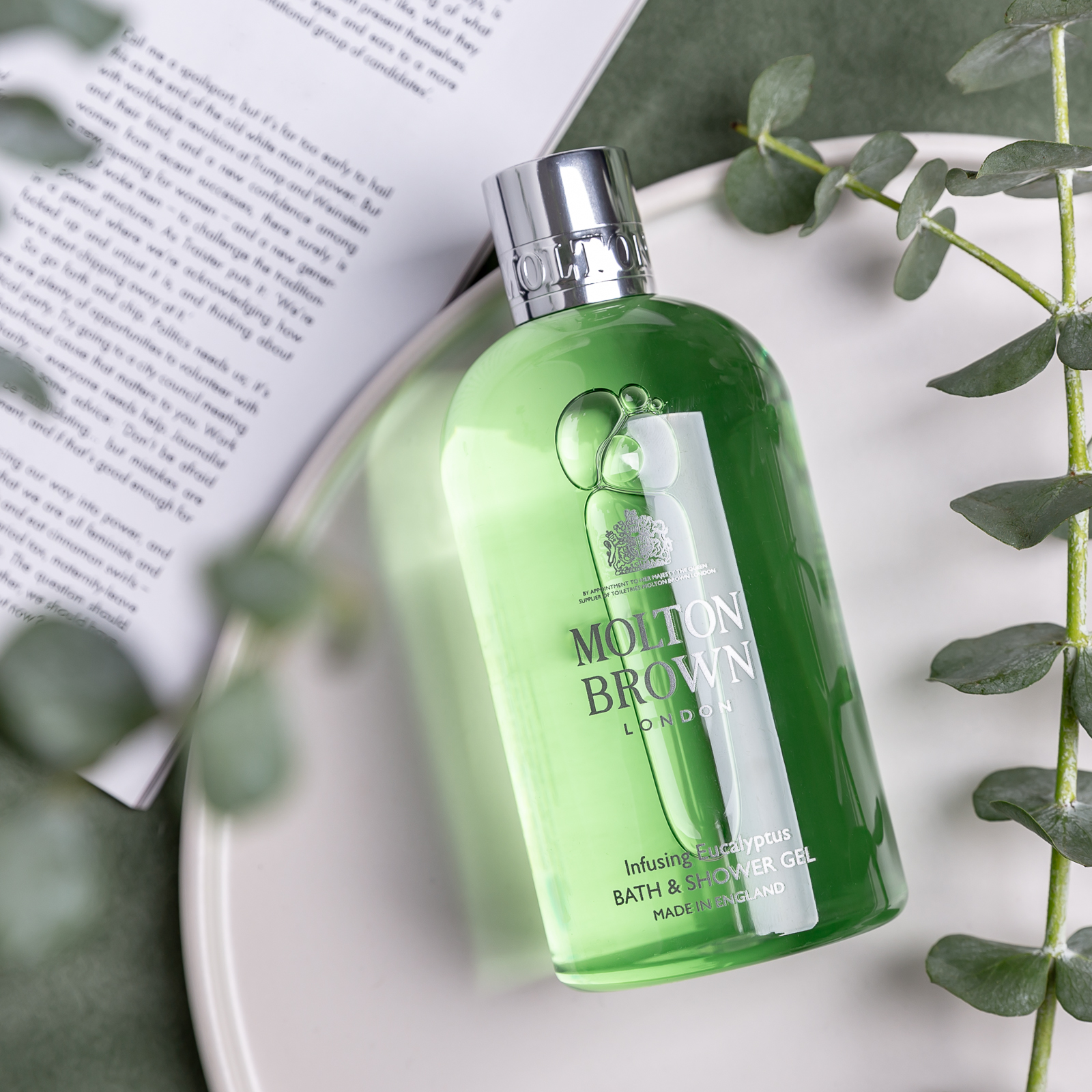 Molton Brown Infusing Eucalyptus Bath & Shower Gel