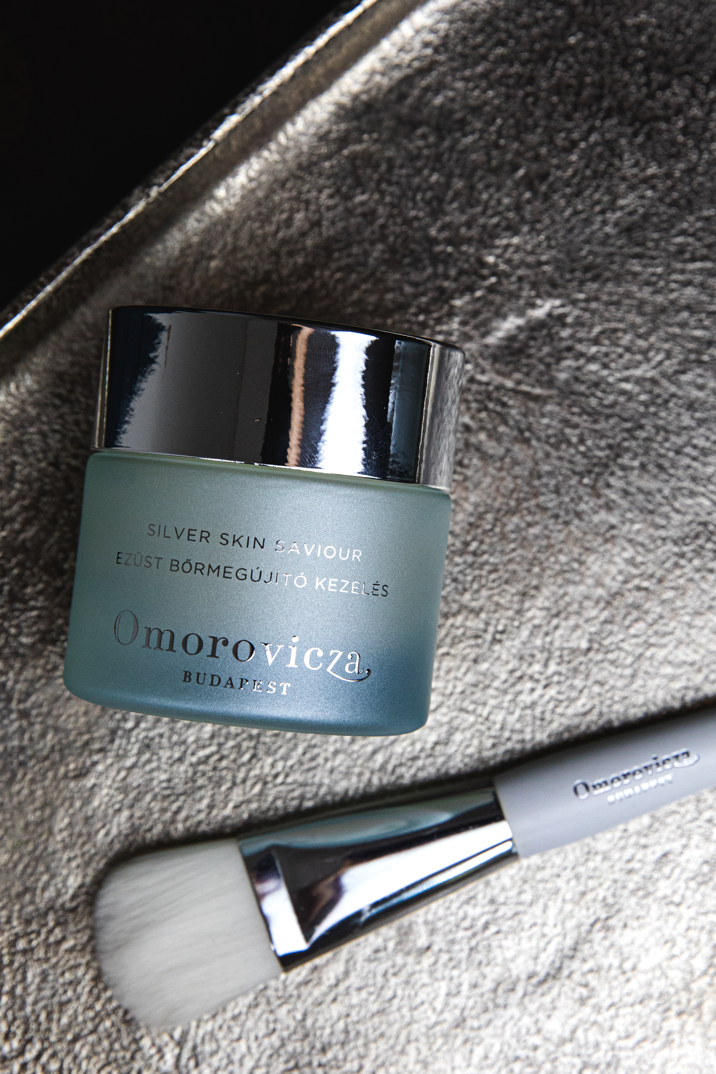 Omorovicza-4n2WCMQh3R7LED